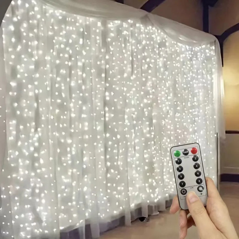 USB Christmas curtain lights with remote and 8 modes